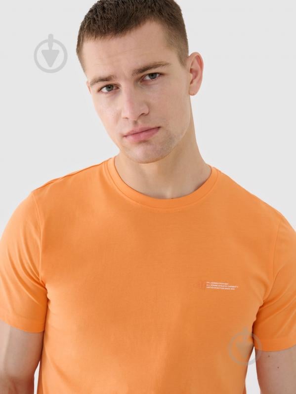 Футболка 4F TSHIRT M2003 4FWSS25TTSHM2003-70S р.S помаранчевий - фото 4 Футболка 4F TSHIRT M2003 4FWSS25TTSHM2003-70S р.S помаранчевий - фото 4