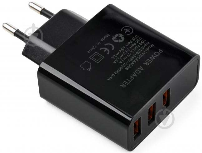 Зарядний пристрій Vinga 3 Port Display Wall Charger 17W Max (VWCAAADBK) - фото 2