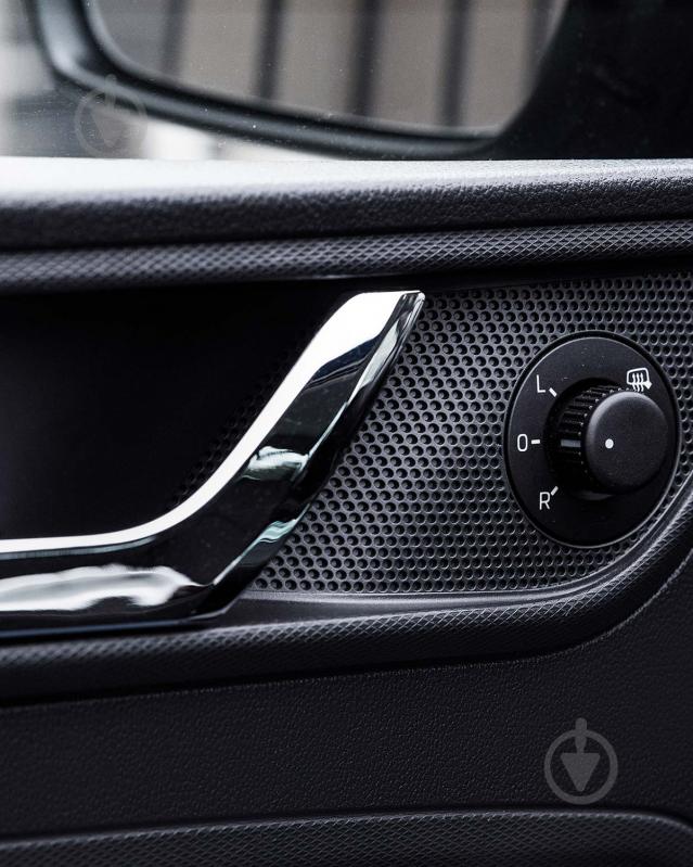 Очиститель-полироль CARBONAX 720 мл - фото 4