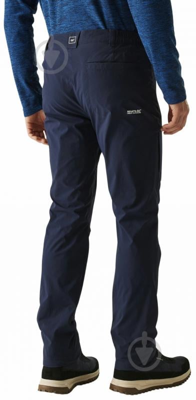 Штани Regatta HightonWtrTrs RMJ352-540 р. 33 синій - фото 2 Штани Regatta HightonWtrTrs RMJ352-540 р. 33 синій - фото 2