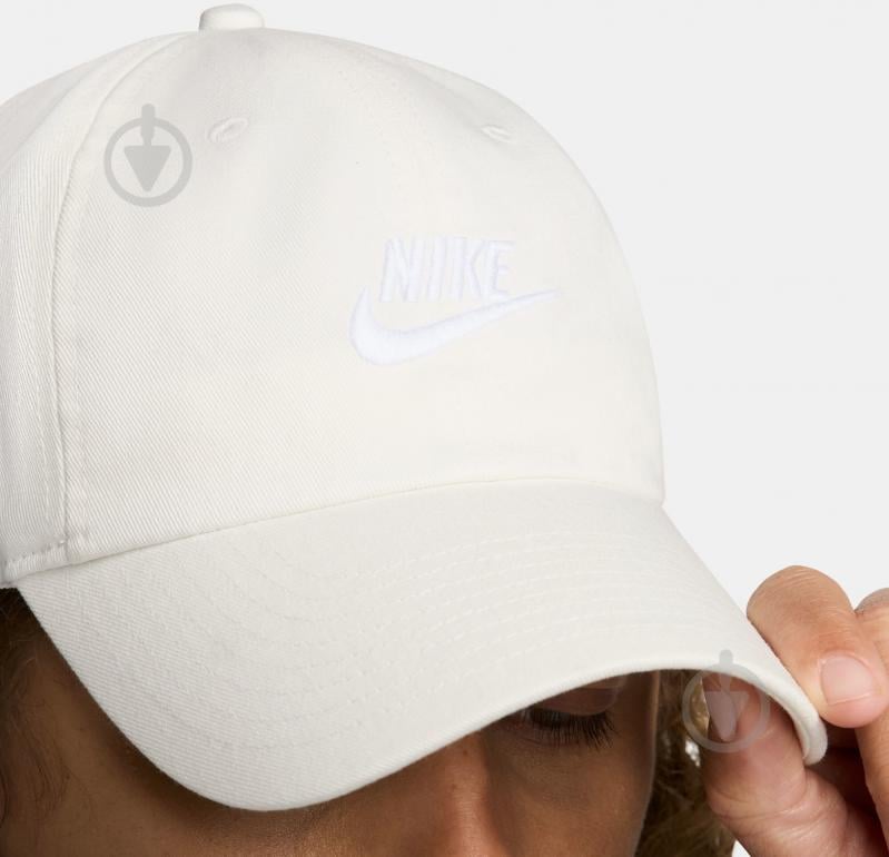 Кепка Nike U NK CLUB CAP U CB FUT WSH L FB5368-133 S-M бежевый - фото 4 Кепка Nike U NK CLUB CAP U CB FUT WSH L FB5368-133 S-M бежевый - фото 4