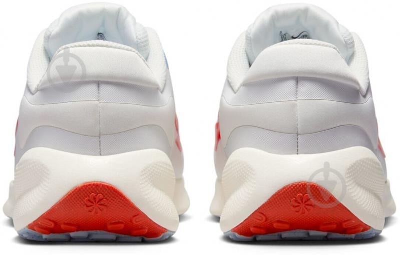 Кроссовки детские Nike REVOLUTION 7 FB7689-104 р.33,5 белые - фото 6 Кроссовки детские Nike REVOLUTION 7 FB7689-104 р.33,5 белые - фото 6