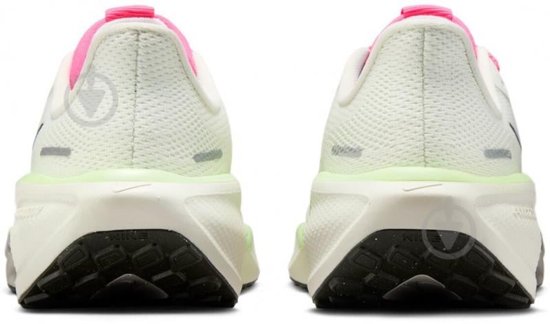 Кросівки для дівчаток Nike PEGASUS 41 FN5041-107 р.35 світло-зелені - фото 6 Кросівки для дівчаток Nike PEGASUS 41 FN5041-107 р.35 світло-зелені - фото 6