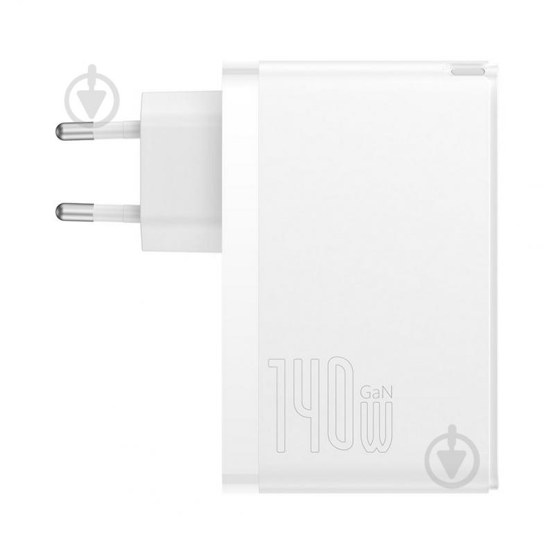 Зарядное устройство BASEUS GaN5 Pro 140W (2 x Type-C + USB) + Кабель Type-C + Type-C) White - фото 2 Зарядное устройство BASEUS GaN5 Pro 140W (2 x Type-C + USB) + Кабель Type-C + Type-C) White - фото 2
