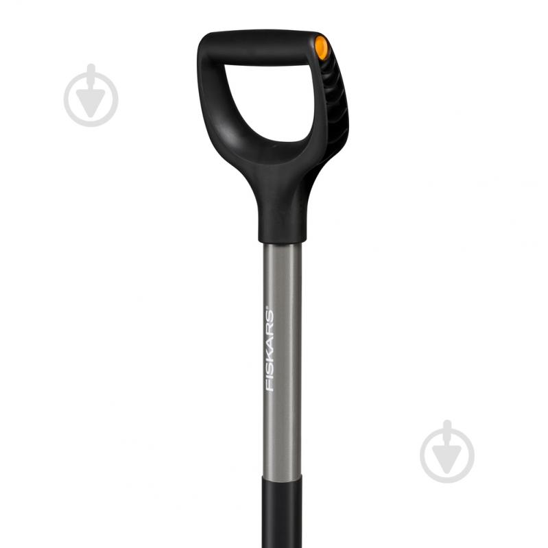 Лопата штикова суцільна Fiskars Ergonomic Pointed Grey 125 см - фото 5 Лопата штикова суцільна Fiskars Ergonomic Pointed Grey 125 см - фото 5