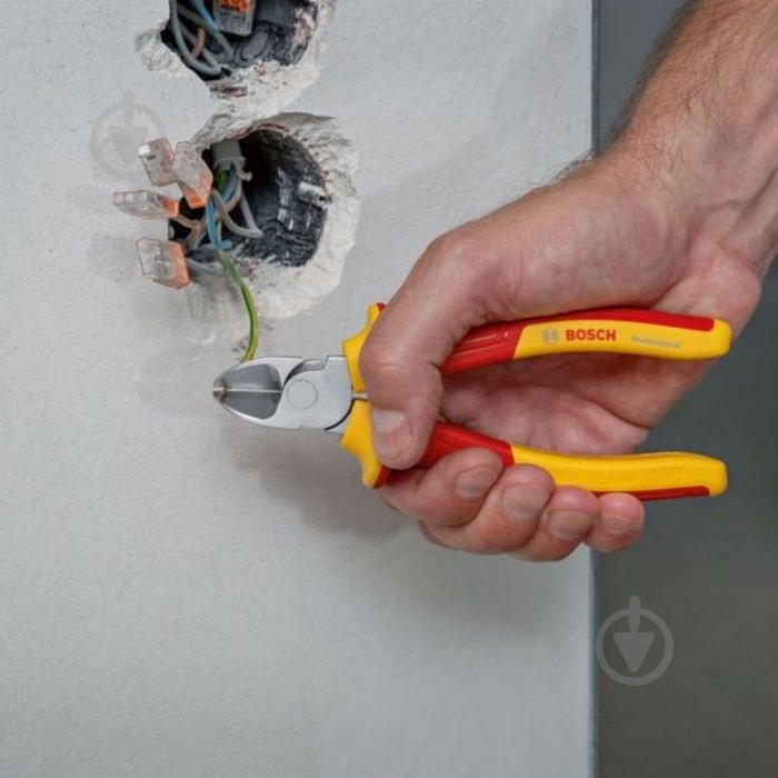 Набір ручного інструменту Bosch VDE 7 шт. 1600A02NG3 - фото 5 Набір ручного інструменту Bosch VDE 7 шт. 1600A02NG3 - фото 5