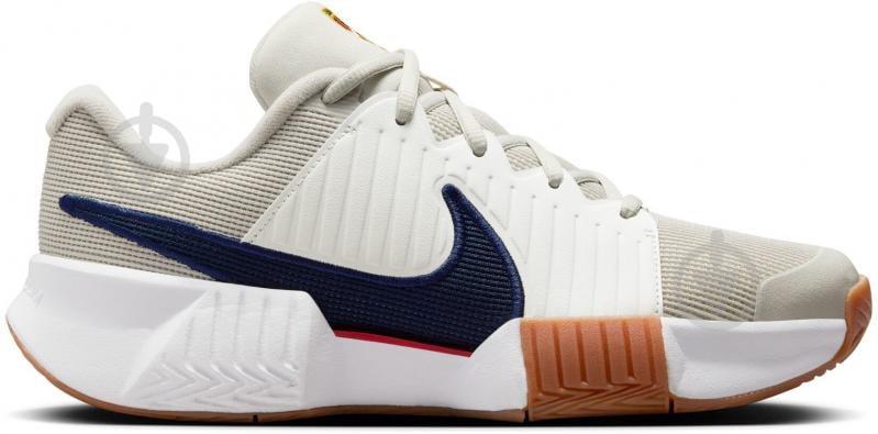 Кросівки жіночі Nike GP Challenge Pro FB3146-002 р.39 бежеві - фото 1 Кросівки жіночі Nike GP Challenge Pro FB3146-002 р.39 бежеві - фото 1