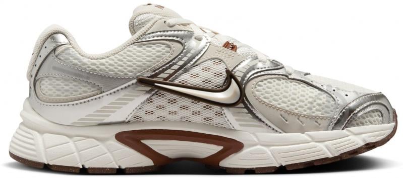 Кросівки жіночі Nike W V5 RNR HQ7901-102 р.39 молочні - фото 2 Кросівки жіночі Nike W V5 RNR HQ7901-102 р.39 молочні - фото 2