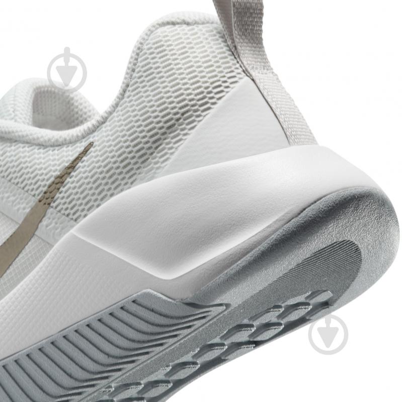 Кросівки жіночі Nike MC TRAINER 3 FQ1830-002 р.41 сірі - фото 10