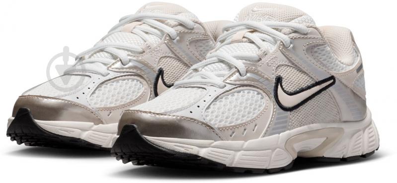 Кросівки Nike V5 RNR (GS) HQ6411-102 р.37,5 - фото 5 Кросівки Nike V5 RNR (GS) HQ6411-102 р.37,5 - фото 5