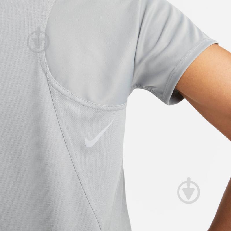Футболка Nike DD5927-073 р.M серый - фото 5 Футболка Nike DD5927-073 р.M серый - фото 5