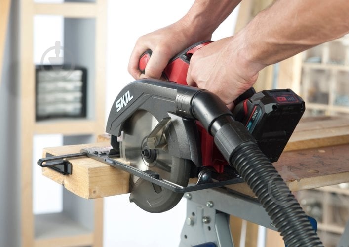 Пила дисковая SKIL SW1E3520CA+BC1E3136AA - фото 2 Пила дисковая SKIL SW1E3520CA+BC1E3136AA - фото 2