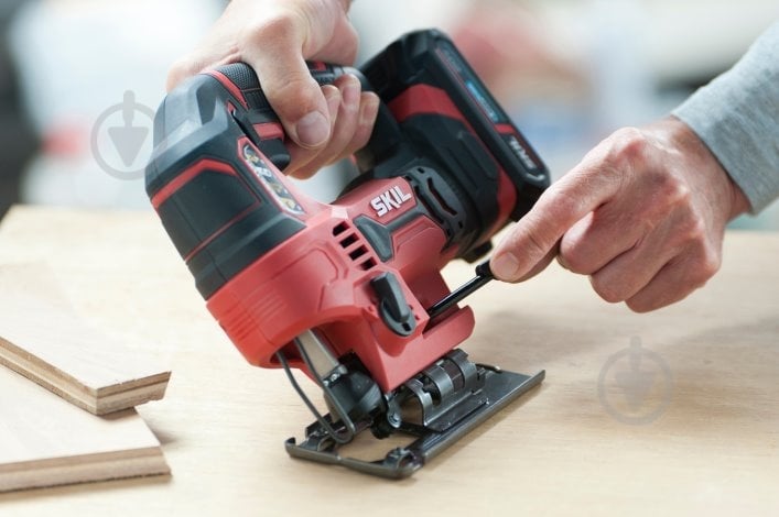 Электролобзик SKIL SW1E3420CA+BC1E3136AA - фото 8 Электролобзик SKIL SW1E3420CA+BC1E3136AA - фото 8