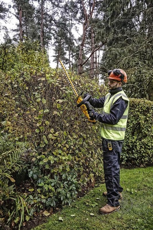 Кусторез аккумуляторный DeWalt DCMHT563P1 - фото 7