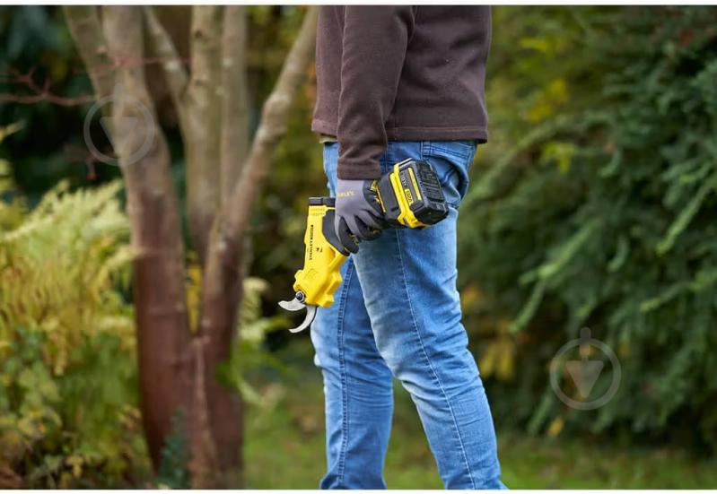 Кусторез аккумуляторный Stanley FatMax SFMCPP32B - фото 8 Кусторез аккумуляторный Stanley FatMax SFMCPP32B - фото 8