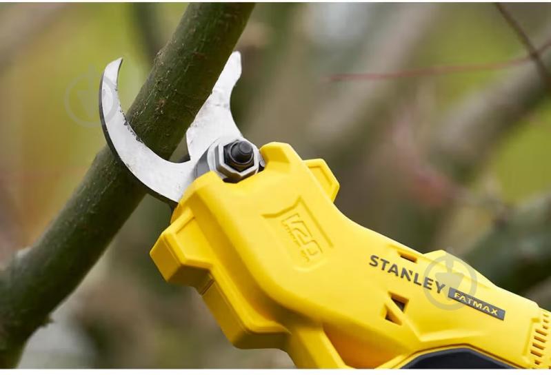 Кусторез аккумуляторный Stanley FatMax SFMCPP32B - фото 5 Кусторез аккумуляторный Stanley FatMax SFMCPP32B - фото 5