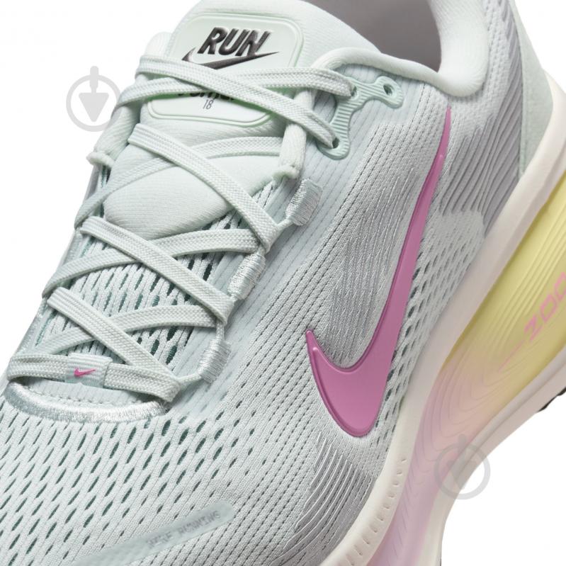 Кроссовки Nike W VOMERO 18 IH3634-099 р.40 - фото 9