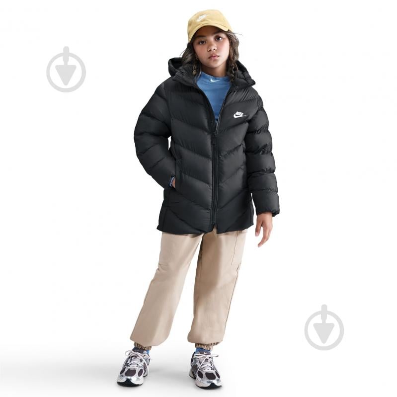 Куртка унисекс Nike Sportswear All Day Play Older Kids' Puffer Jacket р.146 черный HJ2722-010 - фото 2