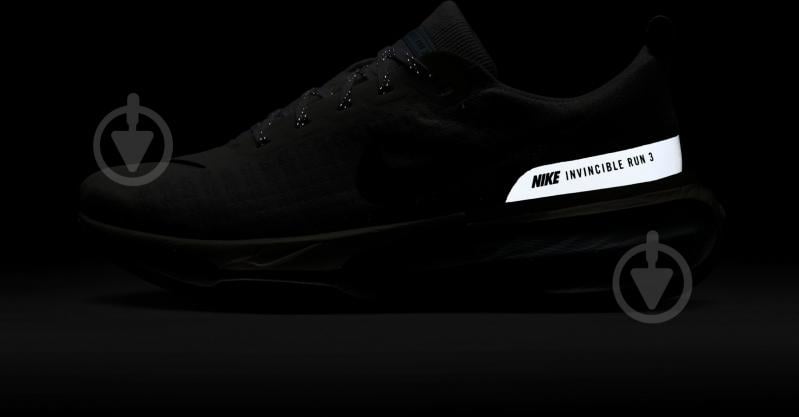 Кросівки чоловічі Nike INVINCIBLE 3 DR2615-107 р.45,5 білі - фото 12