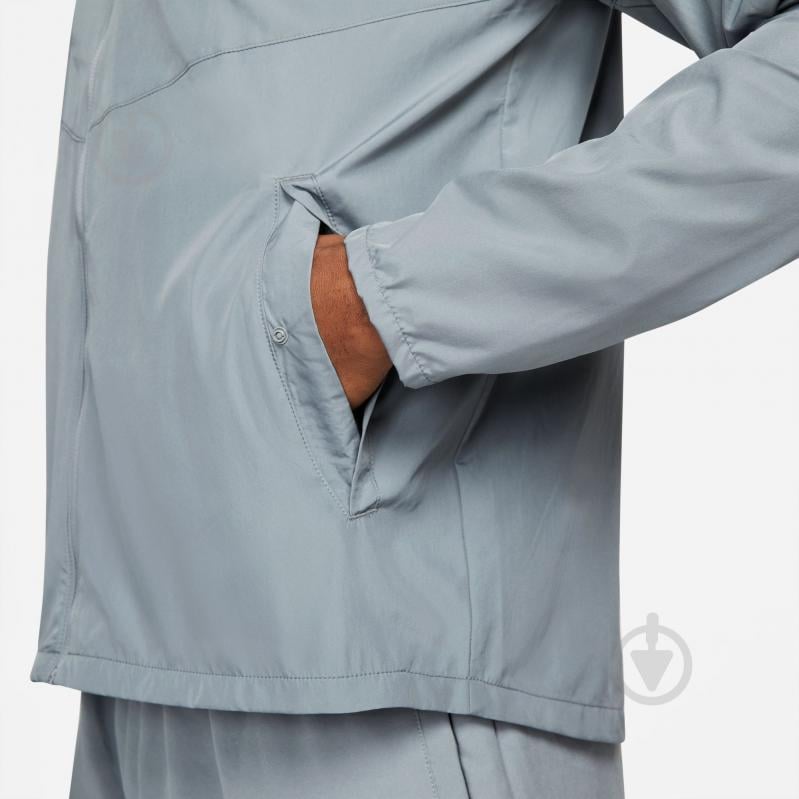 Вітрівка Nike M NK RPL MILER JKT DD4746-084 р.S - фото 4 Вітрівка Nike M NK RPL MILER JKT DD4746-084 р.S - фото 4