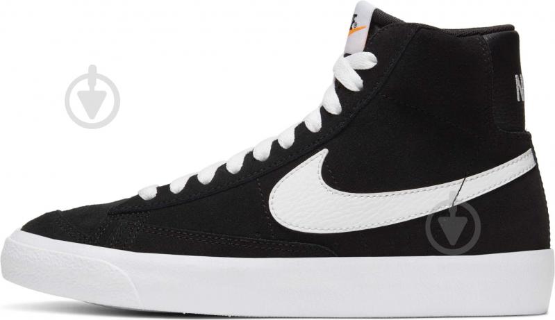 Кроссовки для мальчиков Nike Jordan DD3237-002 р.37,5 черные - фото 1