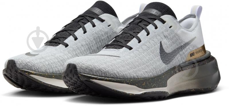 Кросівки чоловічі Nike ZOOMX INVNCBLE RN FK3 PRM IB2756-100 р.45,5 світло-сірі - фото 5