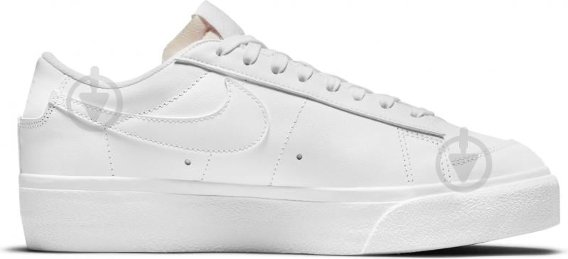Кроссовки женские Nike Blazer Low Platform DJ0292-100 р.38 белые - фото 4