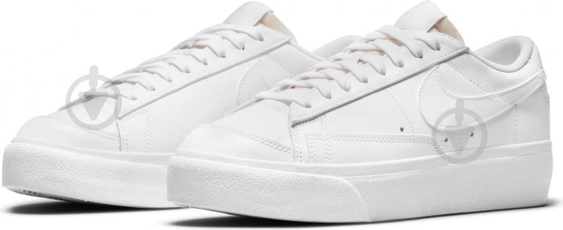 Кроссовки женские Nike Blazer Low Platform DJ0292-100 р.38 белые - фото 6