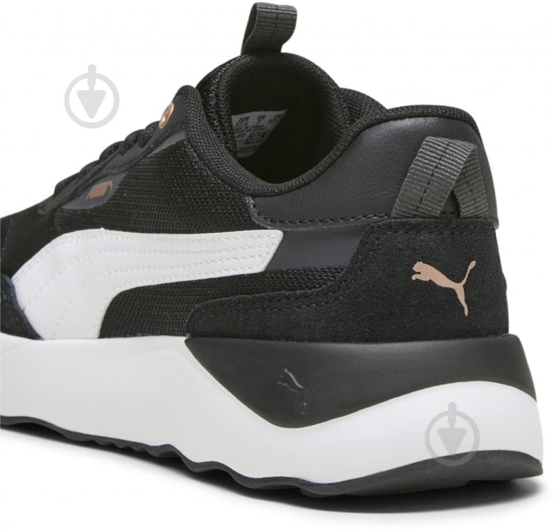 Кроссовки женские Puma RUNTAMED PLATFORM 39232402 р.38,5 черные - фото 5