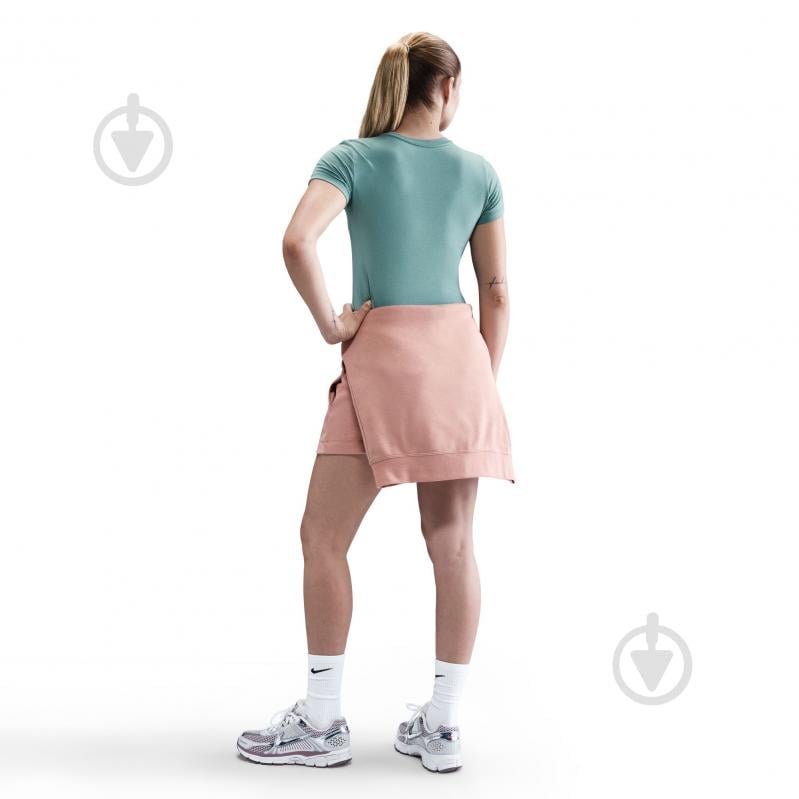 Футболка Nike W NSW NK CHLL KNT MD CRP FV5508-018 р.L зеленый - фото 3 Футболка Nike W NSW NK CHLL KNT MD CRP FV5508-018 р.L зеленый - фото 3