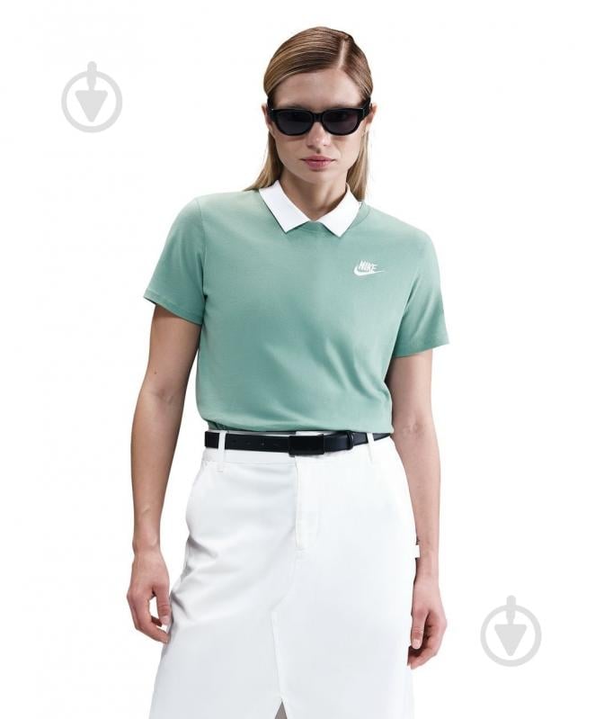 Футболка Nike W NSW CLUB SS TEE DX7902-017 р.S зелений - фото 1