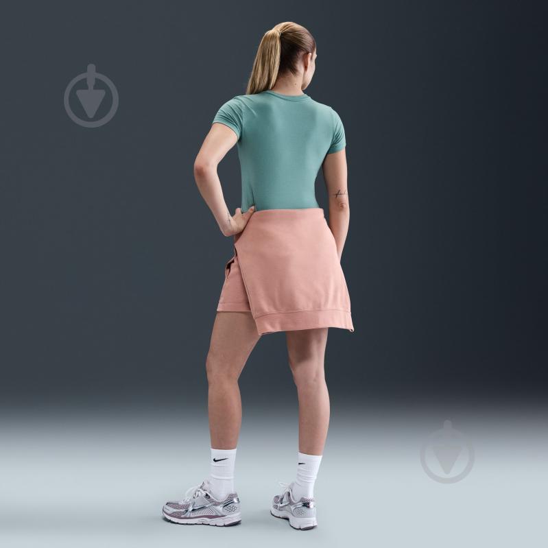 Футболка Nike W NSW NK CHLL KNT MD CRP FV5508-018 р.XS зелений - фото 7 Футболка Nike W NSW NK CHLL KNT MD CRP FV5508-018 р.XS зелений - фото 7