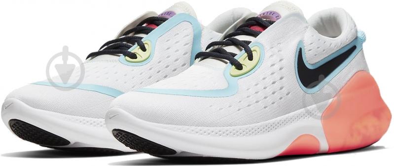 Кроссовки женские Nike JOYRIDE RUN 2 POD CD4363-102 р.38 белые - фото 1 Кроссовки женские Nike JOYRIDE RUN 2 POD CD4363-102 р.38 белые - фото 1