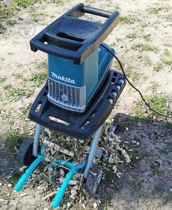 Измельчитель Makita UD2500 - фото 3 Измельчитель Makita UD2500 - фото 3