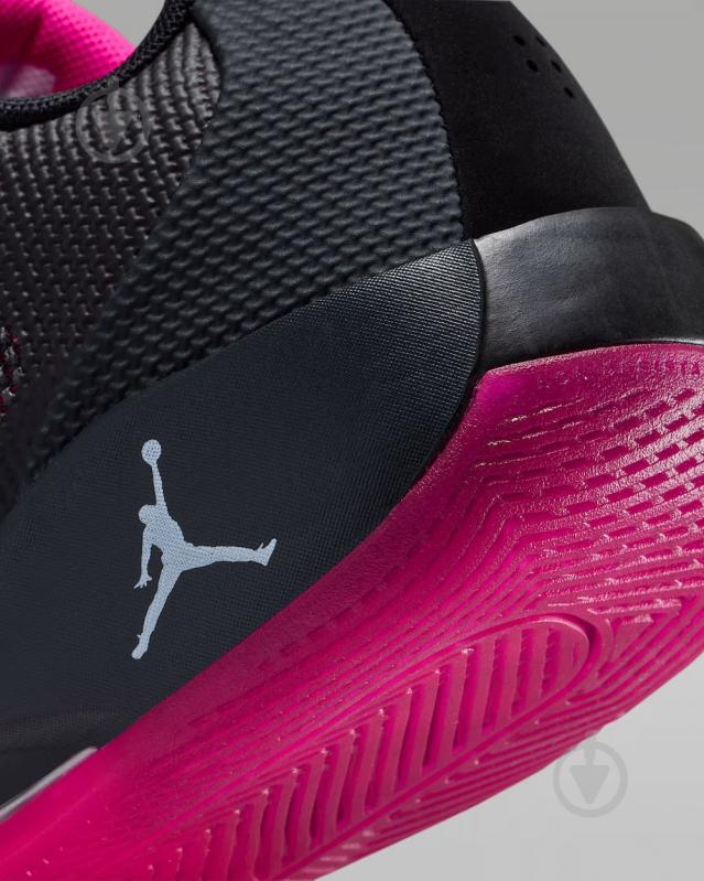 Кроссовки для девочек демисезонные Nike JORDAN LUKA .77 BG HF0820-006 р.37,5 черные с розовым - фото 8 Кроссовки для девочек демисезонные Nike JORDAN LUKA .77 BG HF0820-006 р.37,5 черные с розовым - фото 8