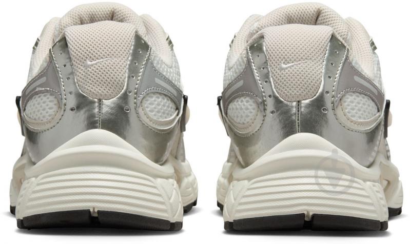 Кроссовки женские демисезонные Nike W V5 RNR HQ7901-104 р.40,5 бежевые - фото 3 Кроссовки женские демисезонные Nike W V5 RNR HQ7901-104 р.40,5 бежевые - фото 3