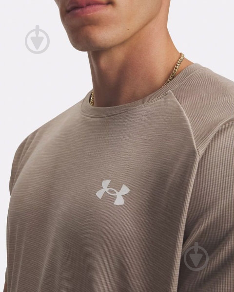 Футболка Under Armour 1382796-203 р.M хаки - фото 2 Футболка Under Armour 1382796-203 р.M хаки - фото 2