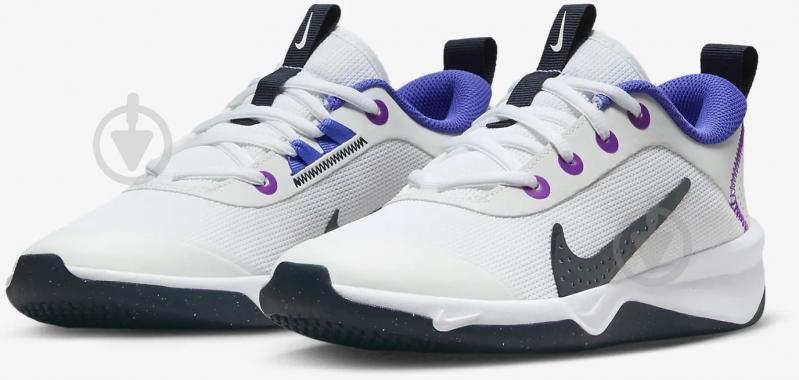 Кросівки для хлопчиків Nike OMNI MULTI-COURT DM9027-104 р.39 - фото 5