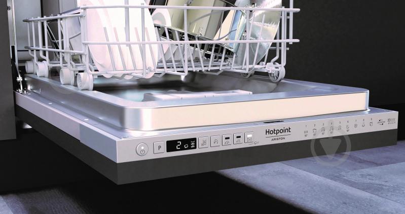 Вбудовувана посудомийна машина Hotpoint HSIO3O35WFE - фото 3