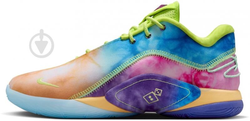 ᐉ Кросівки чоловічі Nike LEBRON XXII WTM HV8080-300 р.42