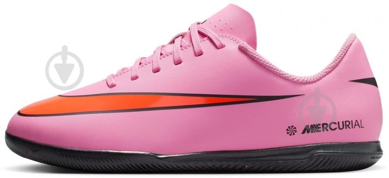 Футзальне взуття Nike Jr. Mercurial Vapor 16 Club FQ8289-600 р.35,5 рожевий - фото 3 Футзальне взуття Nike Jr. Mercurial Vapor 16 Club FQ8289-600 р.35,5 рожевий - фото 3
