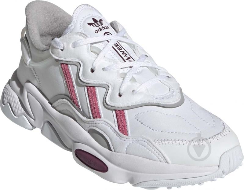 Кросівки жіночі Adidas OZWEEGO W H04260 р.38 білі - фото 4