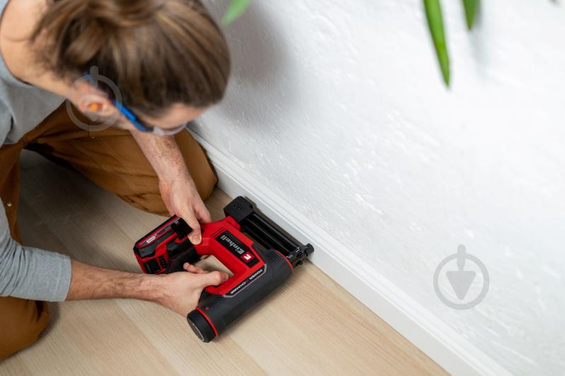 Степлер аккумуляторный Einhell PXC TE-CN 18/32 Li - Solo 4257800 - фото 15 Степлер аккумуляторный Einhell PXC TE-CN 18/32 Li - Solo 4257800 - фото 15