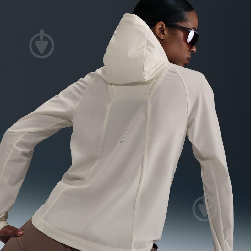 Куртка женская Nike W NK SWIFT RPL PKBL JKT HQ0650-133 р.XL бежевая - фото 11