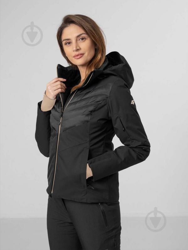 Куртка женская демисезонная 4F WOSKI JACKET KUDN011A H4Z22-KUDN011A-20S р.M черная - фото 1