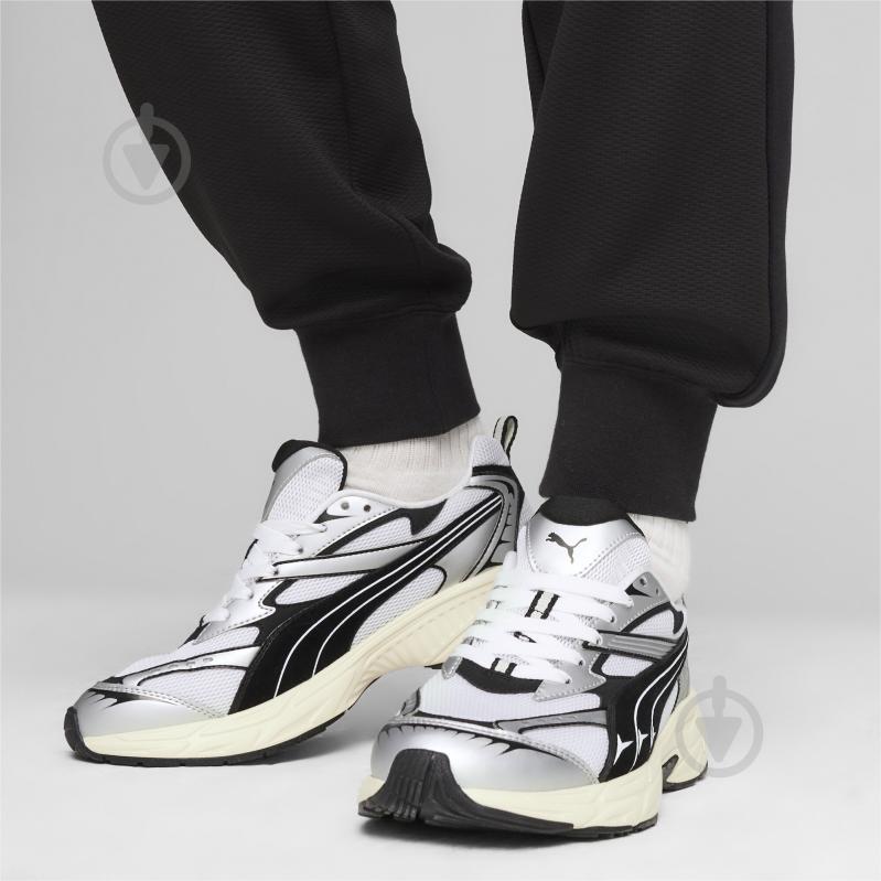 Кроссовки мужские Puma MORPHIC RETRO 39592002 р.37 белые - фото 3