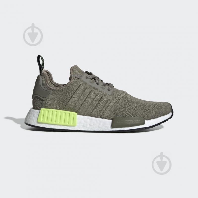 Кроссовки мужские демисезонные Adidas NMD R1 BD7750 р.42 2/3 оливковые - фото 1