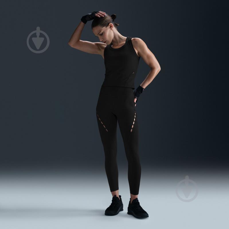 Топ Nike W NK ONE FITTED DF TANK CPSL HM6398-010 р.XS черный - фото 8 Топ Nike W NK ONE FITTED DF TANK CPSL HM6398-010 р.XS черный - фото 8
