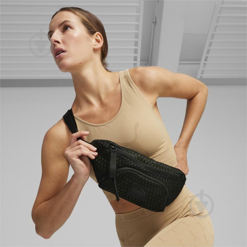 Сумка на пояс Puma MESH WAIST BAG 09028901 чорний - фото 3