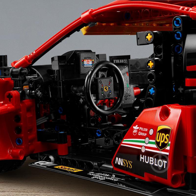 Конструктор LEGO Technic Ferrari 488 GTE “AF Corse #51” 42125 - фото 9